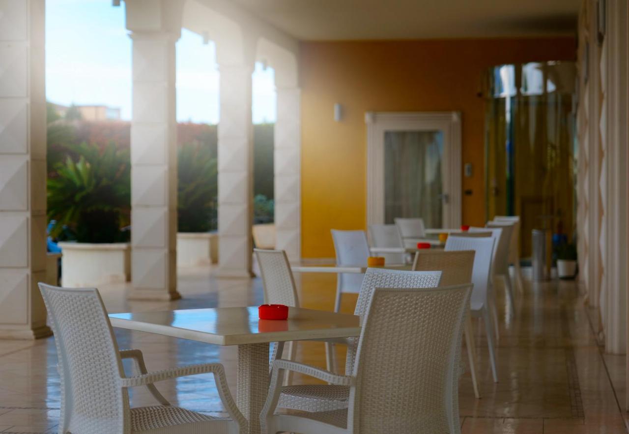 Hotel Concorde Sant'Egidio alla Vibrata ภายนอก รูปภาพ